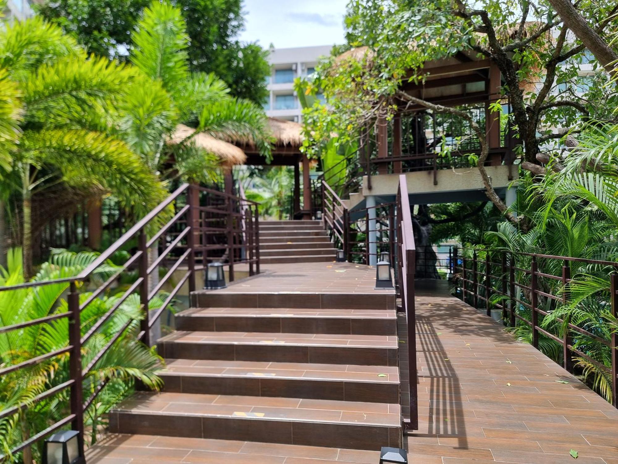 Laguna Beach Condo Resort 3 Maldives Pattaya Pool View ลากูน่า บีช คอนโด รีสอร์ต 3 พัทยา Jomtien pláž Exteriér fotografie
